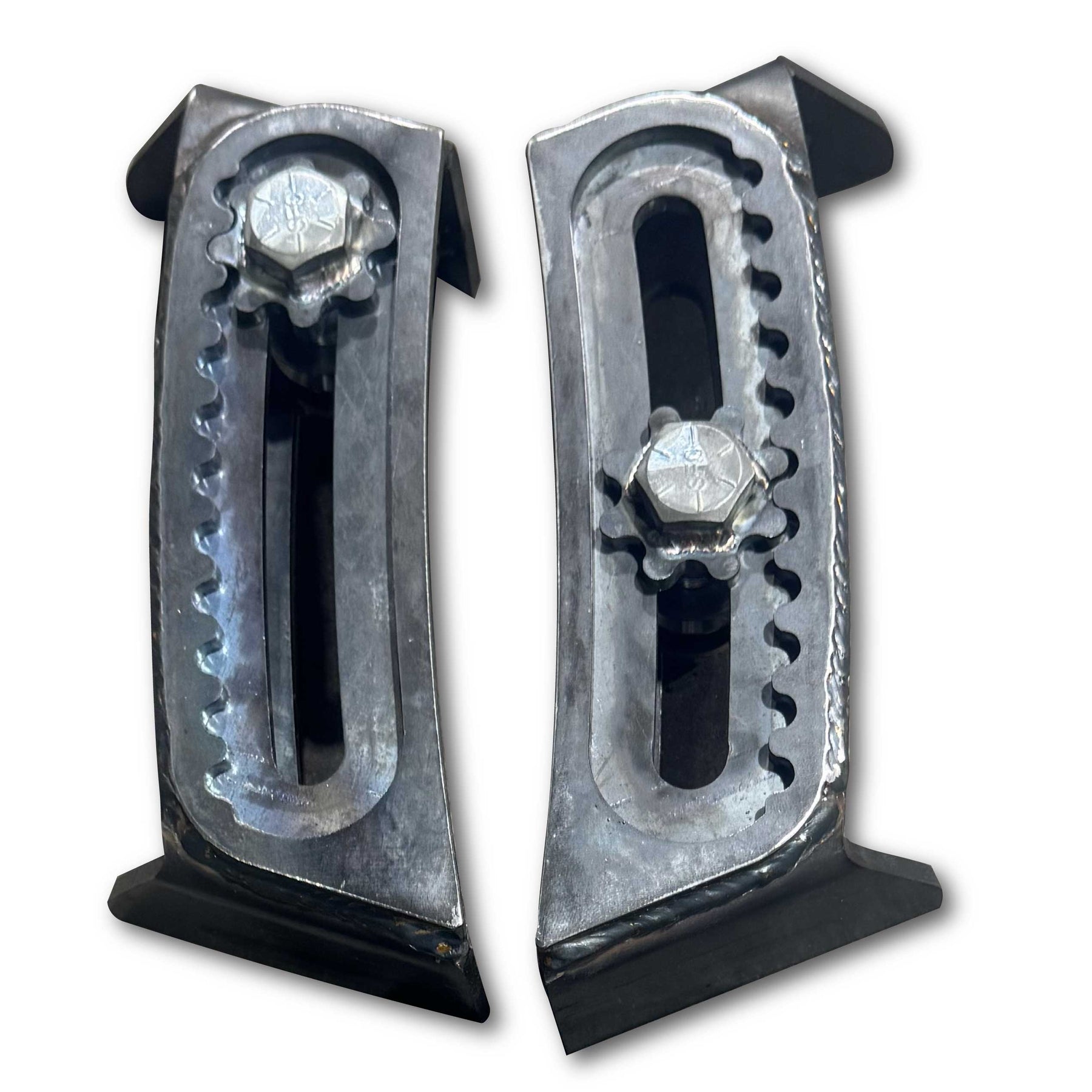 Cammed 4 Link Mounts