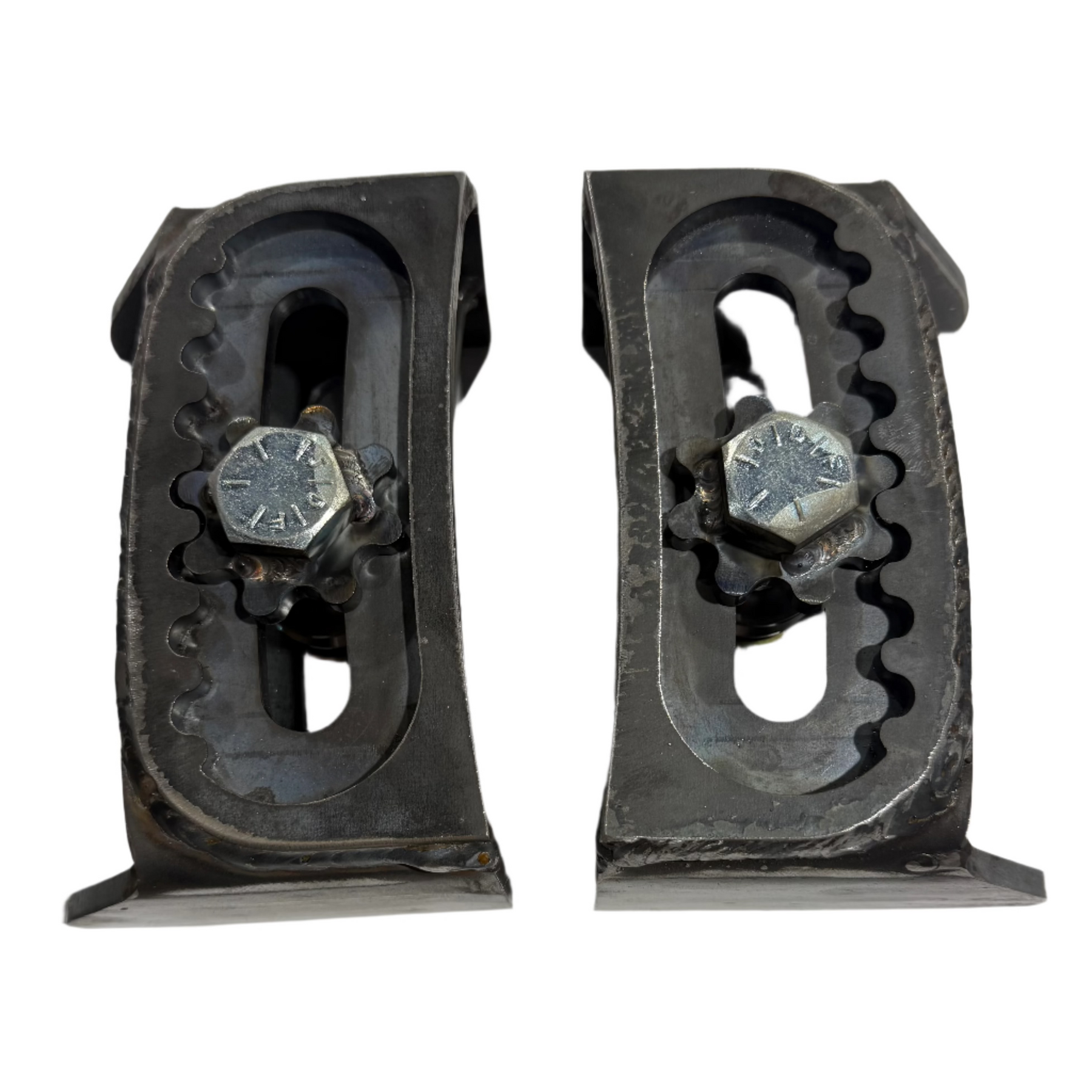 Cammed 4 Link Mounts
